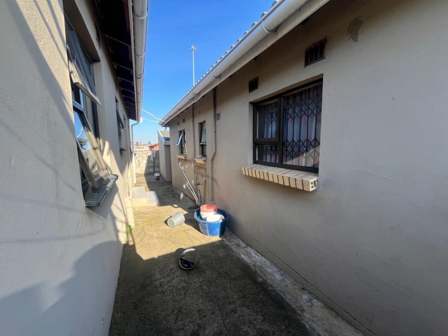 3 Bedroom Property for Sale in Mdantsane Eastern Cape